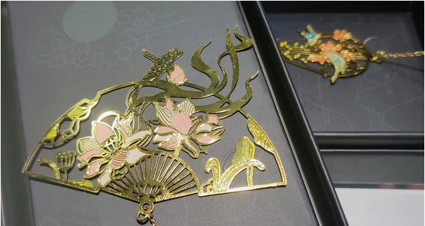 技术升级！狗万官网视觉定位打印：精准、便捷、高精度！